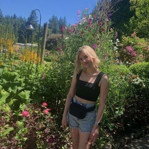 Meet your Posher, Katie